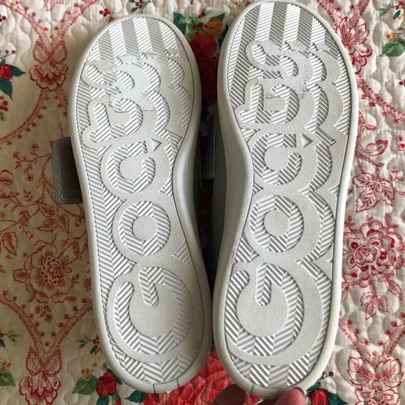 Men's Leather Sneakers - Picture 9 of 16